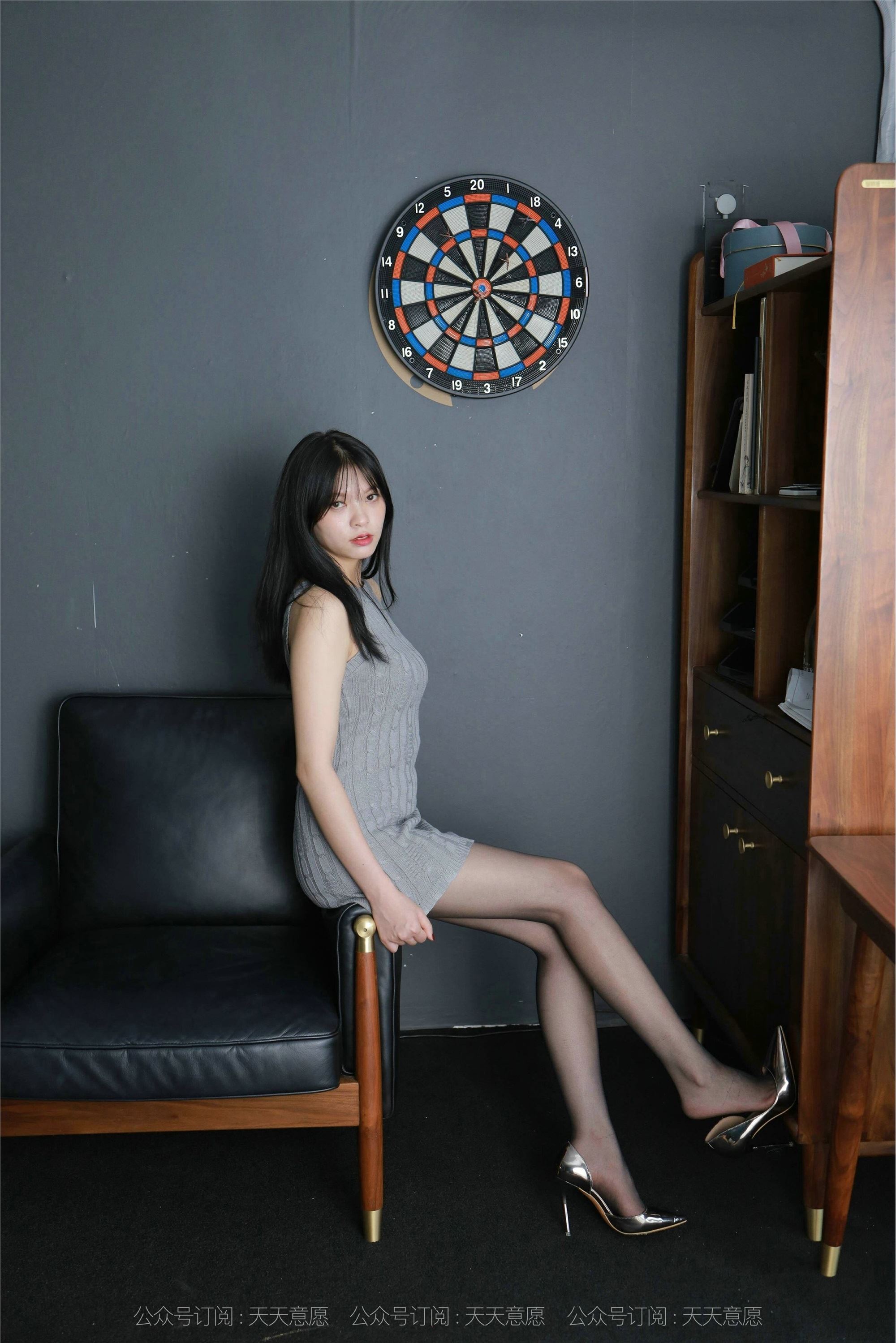 IESS异思趣向  2021.09.20 丝享家924：小七《灰色毛衣》